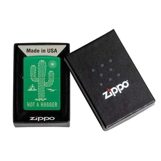 Zippo - Motyw Not a Hugger - Zapalniczka