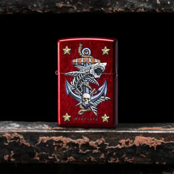 Zippo - Motyw kotwicy Rietveld® - Zapalniczka w kolorze cukierkowej czerwieni