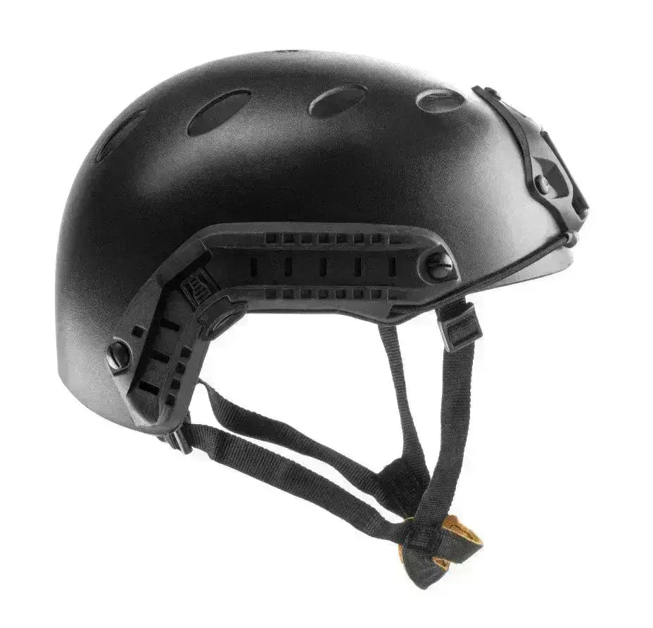 FMA Lett PJ Stridshjelm Replika - FAST Hjelm Matt Svart - Game-On.no