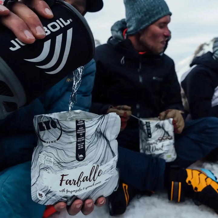 LYOFOOD Farfalle med spinat og gorgonzola – Pastamiddag for tur og ekspedisjon - Game-On.no
